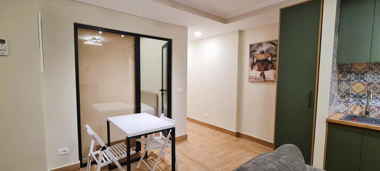 2V1 - Center Apartment 4 Tirana Zewnętrze zdjęcie